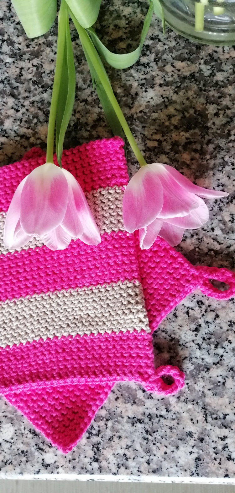 Handarbetat by Mary 🌸